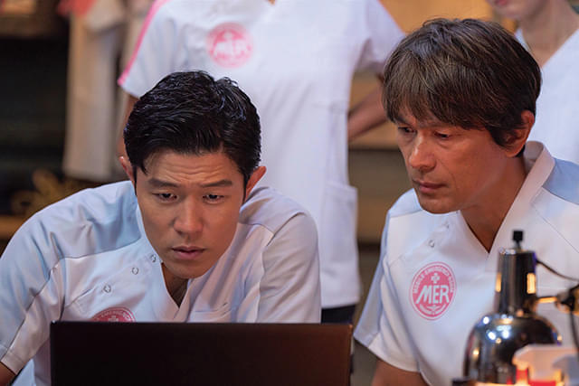 鈴木亮平の「劇場版TOKYO MER 走る緊急救命室 南海ミッション」の画像