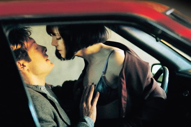 クラッシュ（1996）の予告編・動画「4K無修正版予告編」 - 映画.com