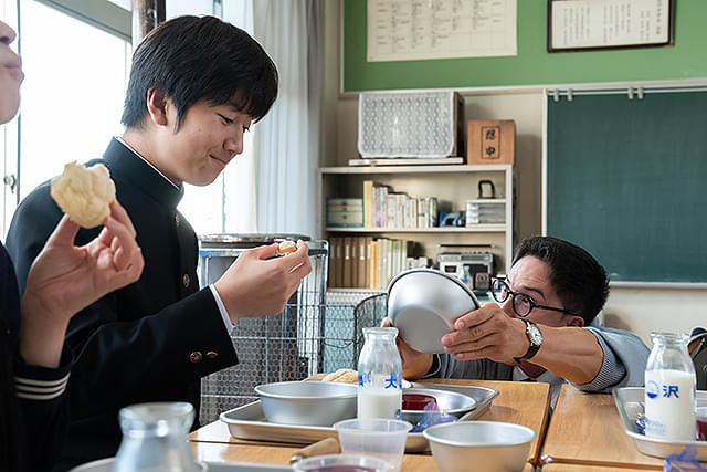 市原隼人の「おいしい給食 炎の修学旅行」の画像