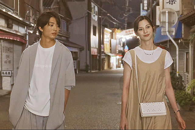 中条あやみの「ストロベリームーン 余命半年の恋」の画像