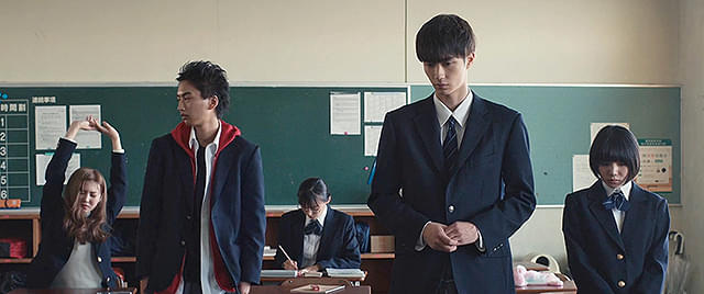 鈴木美羽の「6人ぼっち」の画像