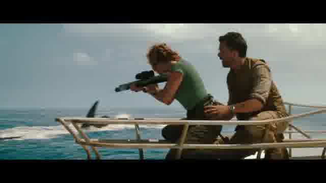 本編映像：モササウルスとの海上戦