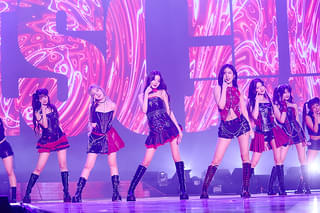 IVE THE 1ST WORLD TOUR in CINEMA