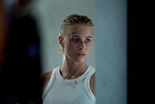 エクステリトリアル