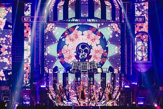 青春イノシシ ATARASHII GAKKO! THE MOVIE