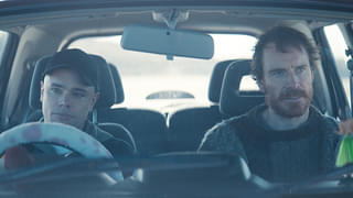 KNEECAP ニーキャップ