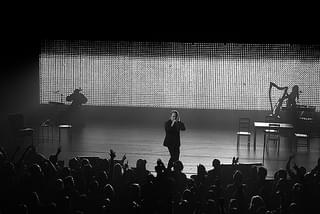 ボノ ストーリーズ・オブ・サレンダー