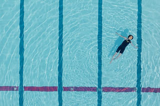 水の中で深呼吸