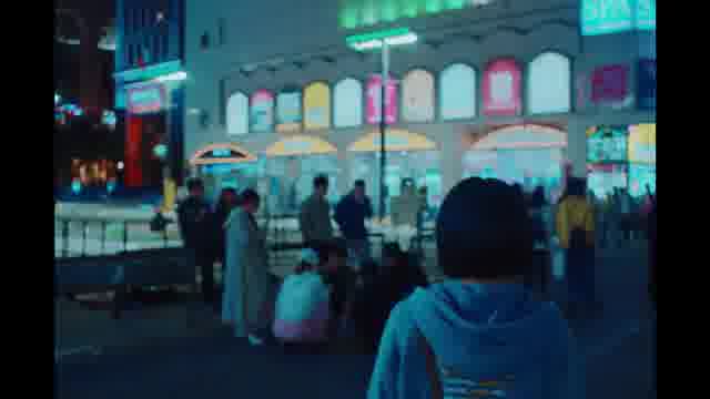 特報