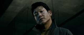 By 6 am 夜が明ける前に