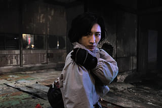 By 6 am 夜が明ける前に