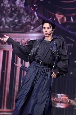 超特急 The Movie RE:VE