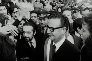 最初の年 民意が生んだ、社会主義アジェンデ政権