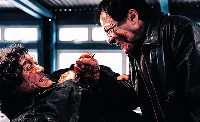 レオン・カーフェイの「シャドウズ・エッジ」の画像