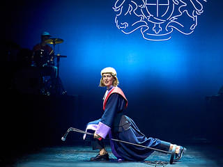 ナショナル・シアター・ライブ「インター・エイリア」