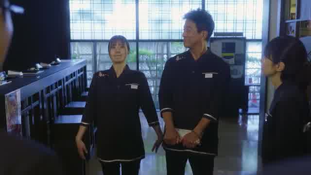 本予告
