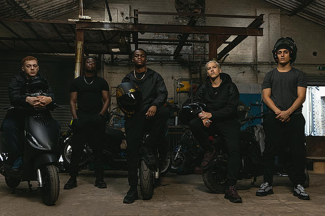 ガスト・アップ