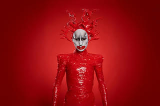 クイーンダム 誕生