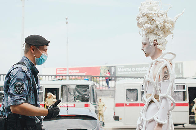 クイーンダム 誕生