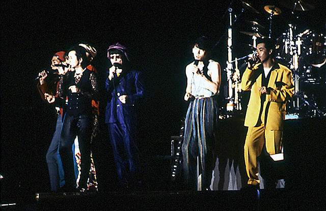 チェッカーズ 1988 SCREW TOUR at 東京ドーム 4Kリマスター : フォト