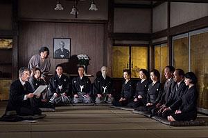 犬神家の一族 : 作品情報・キャスト・あらすじ・動画 - 映画.com