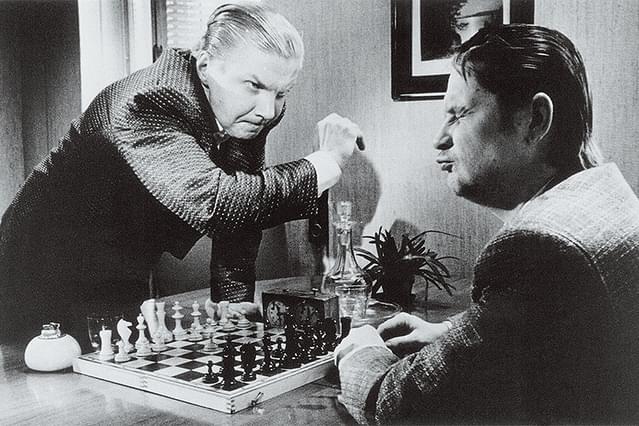 ハムレット・ゴーズ・ビジネス