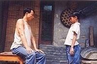 胡同（フートン）のひまわり