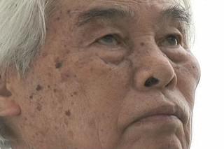 陸に上がった軍艦