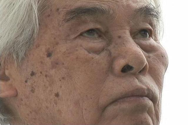 陸に上がった軍艦