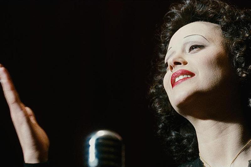 エディット・ピアフ 愛の讃歌 : 作品情報・キャスト・あらすじ - 映画.com