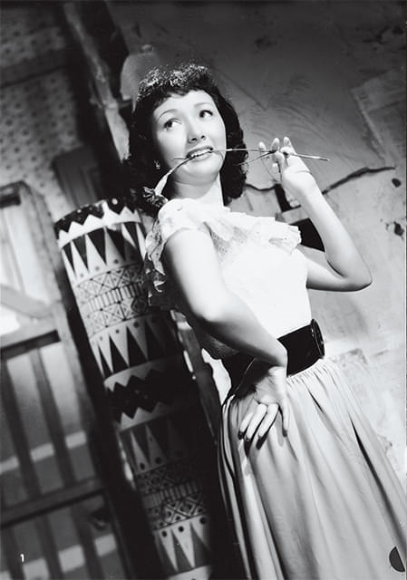 高峰秀子の「カルメン純情す」の画像