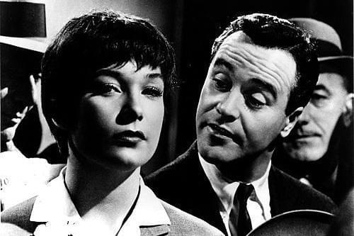 アパートの鍵貸します