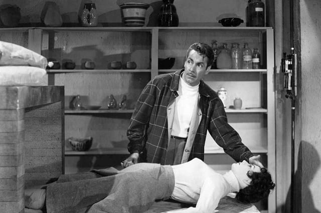 アルチバルド・デラクルスの犯罪的人生