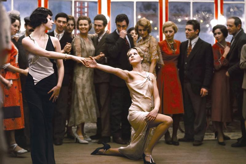 暗殺の森 : 作品情報・キャスト・あらすじ・動画 - 映画.com
