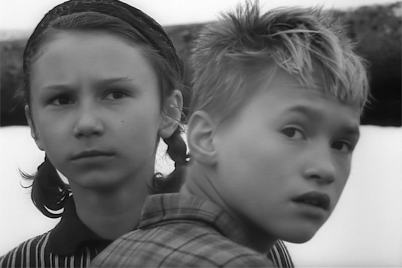 動くな、死ね、甦れ！ : 作品情報・キャスト・あらすじ・動画 - 映画.com