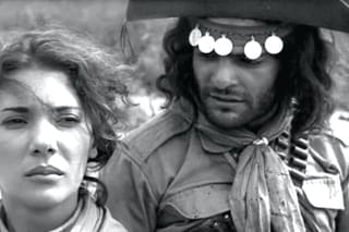 黒い神と白い悪魔