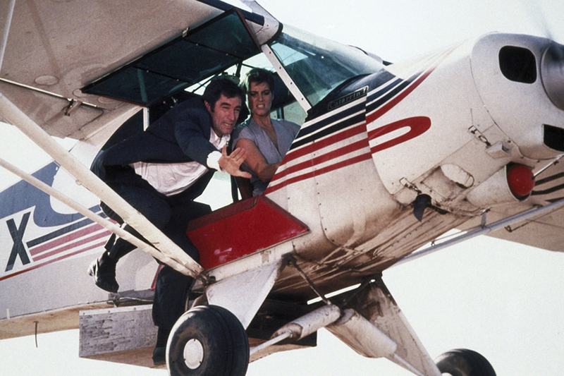 007/消されたライセンス : 作品情報・キャスト・あらすじ - 映画.com