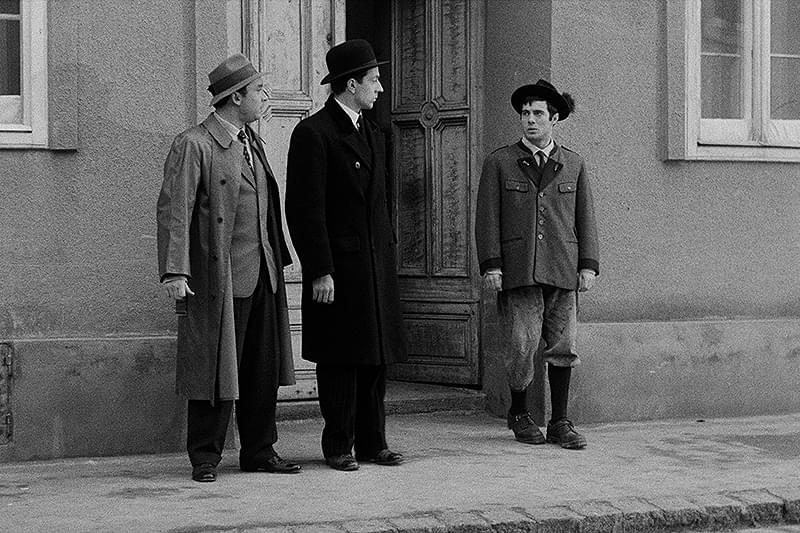 捕えられた伍長 : 作品情報・キャスト・あらすじ・動画 - 映画.com