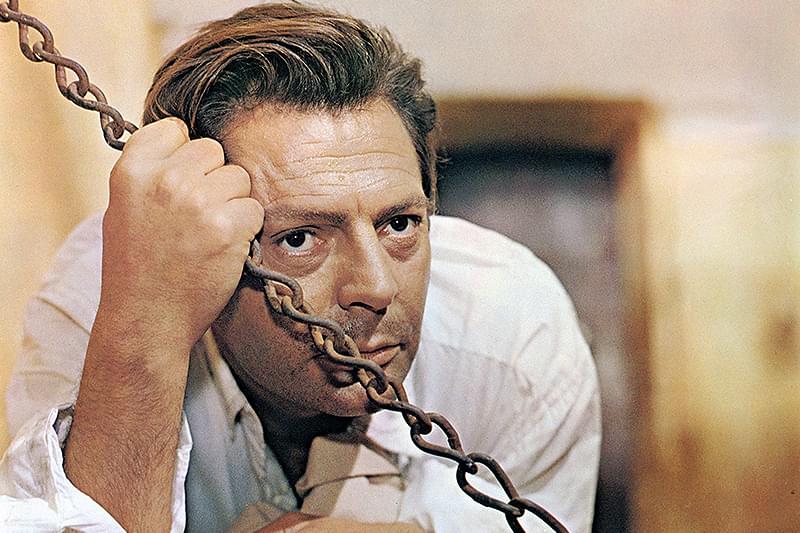 異邦人 : 作品情報・キャスト・あらすじ - 映画.com