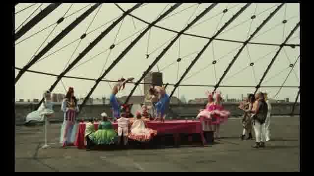 ウルリケ・オッティンガー「ベルリン三部作」予告編