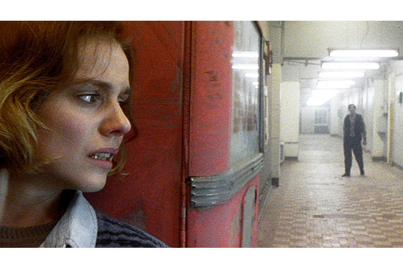 ミュート・ウィットネス : 作品情報・キャスト・あらすじ・動画 - 映画.com