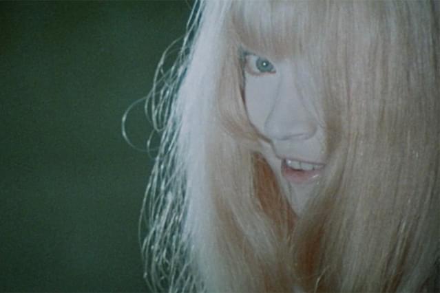 世にも怪奇な物語