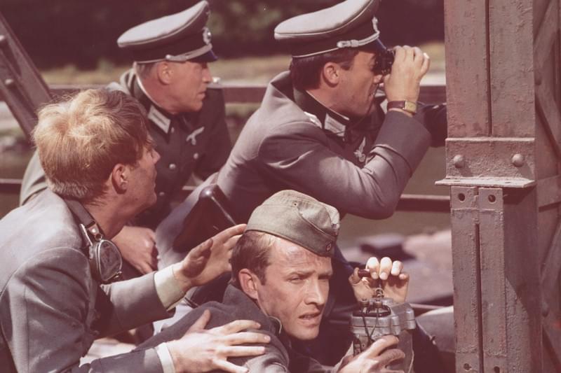 レマゲン鉄橋 : 作品情報・キャスト・あらすじ - 映画.com