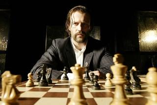 リボルバー（2005）