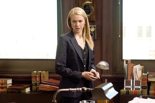 ザ・バンク 堕ちた巨像