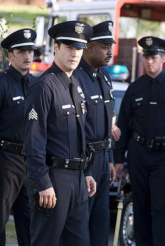 フェイク シティ ある男のルール