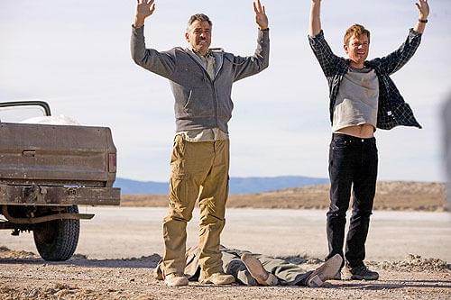 ヤギと男と男と壁と