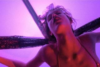 エンター・ザ・ボイドの予告編・動画