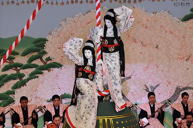 坂東玉三郎（5代目）の「シネマ歌舞伎 京鹿子娘二人道成寺」の画像