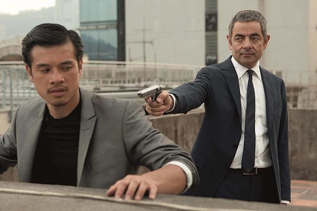 ローワン・アトキンソンの「ジョニー・イングリッシュ 気休めの報酬」の画像